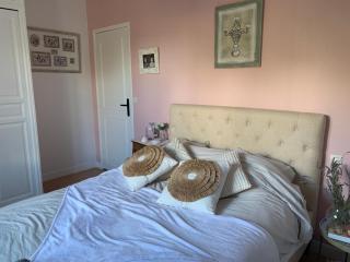Chambre chaleureuse prox circuit - Parence - 1