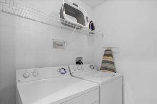 Amazing 4 Bedrooms 3 Bath with private pool, near Disney and Universal! - 8