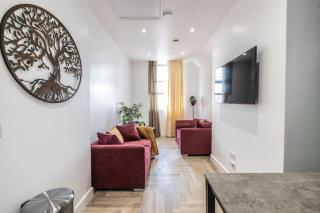 The Pocklington - Richard III Suite - Leicester - 3