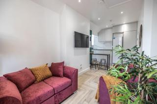 The Pocklington - Richard III Suite - Leicester - 9