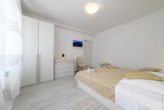 Cozy Studio Near Beach - Baška - 6