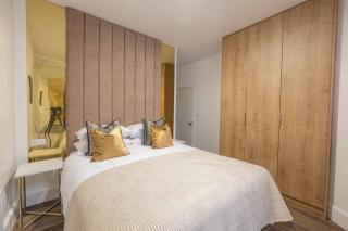 The Pocklington - The Filbert Suite - Leicester - 6
