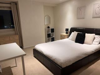 2 bedroom luxury apartment Birmingham city centre - Birmingham - 8
