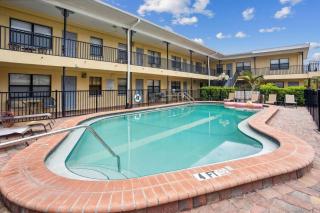 Royal Orleans 117 - St Pete Beach - 0