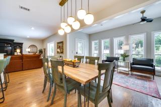 Spacious Getaway By Wolf Pen Gap 15 Acres and Pool! - Mena - 4