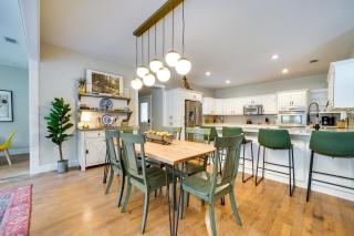 Spacious Getaway By Wolf Pen Gap 15 Acres and Pool! - Mena - 8