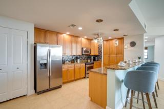Condo with Views and Resort Amenities in Cape Harbour! - Cape Coral - 1
