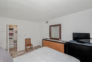 Cute, cozy condo walk to the beach! - Miami Beach - 6