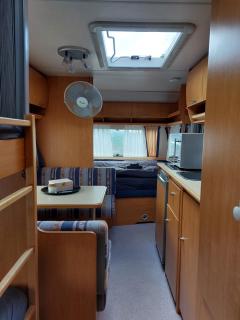 Stunde Hoeve, kleinschalig verblijf in een caravan omringt door rust en ruimte - Oudesluis - 5