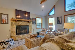 Hillside Happiness Cabin 9 Mi to Pigeon Forge! - 5