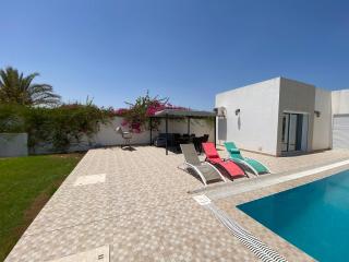 belle villa avec piscine 100% sans vis à vis - 4