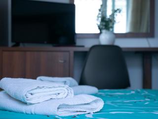 Maria Apartments - Paralia Dionisiou - 1