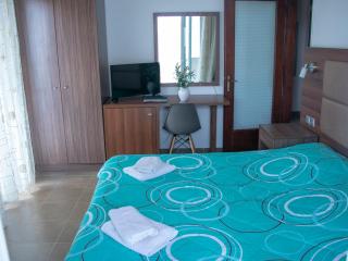 Maria Apartments - Paralia Dionysiou - 5