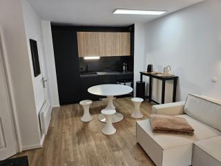 T2 Saint Jean de Luz - Résidence Iratzia - 200m plage - Piscine - Tennis - 8