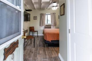 Sagebrush Inn - Tombstone - 2