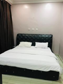 T Golden Villa - Enugu - 3