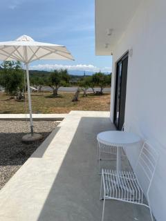 Lefko Apartments - Tavronitis - 9