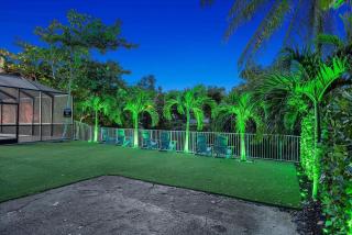 VillaKoBo Heated Pool Spa Bar Tennis Golf - Miami - 7