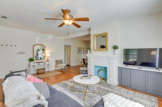 7 Mi to Dtwn Dallas Cozy Home with Yard! - Dallas - 0