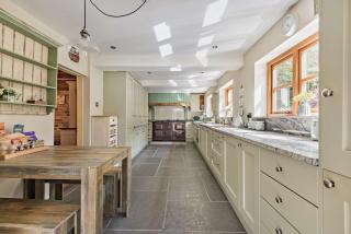The Cottage, Beautiful New Forest 5 Bedroom Thatched Cottage - Breamore - 7
