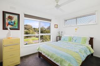 Dog Friendly Beach Haven - Ventnor - 1