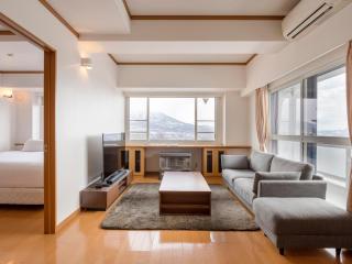 Mountainside Palace - Kutchan - 3