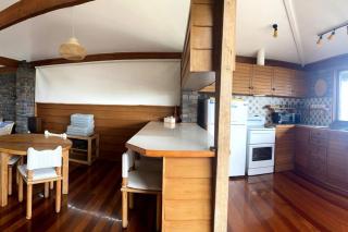 Seaside Serenity Getaway - Hawks Nest - 1