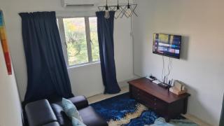 NO TOURIST 4th floor NO LIFT Comfortable 3 Room 6pax Bkt Jalil 1 free parking - Seri Kembangan - 6