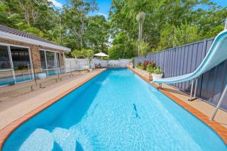 Lighthouse Vaccay - family beach house with pool - Port Macquarie - 3