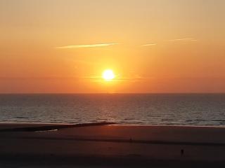 Nieuwpoort Marjolaine prachtig zeezicht - 4de verdiep -op de dijk 5pers - 7