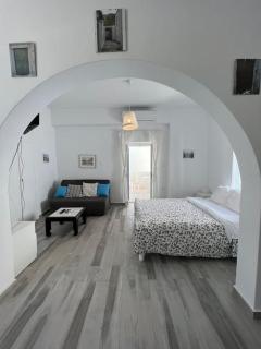 Naxian Castle Gem Studio - 0