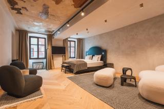 H5 Grauer Bär Studios & More - Innsbruck - 9