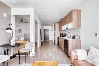 First Hill 1br w gym lounge nr soccer field SEA-540 - 8