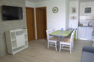 Charming villa with sea view and swimming pool - 5