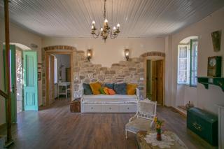 Terra Arhaica - Authentic house and traditional breakfast - Vrisnik - 3