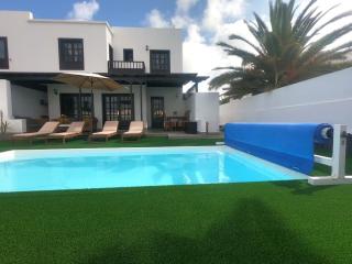 Casa Joy - Playa Blanca - 1