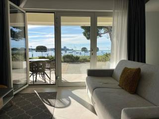 Superior Seaview Apt. with Pool - Umag - 0