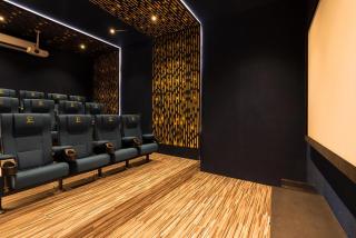 Pearl Lakeview Mansion by StayVista - Lakeside villa with Infinity pool, In-house theatre & Games room - 1