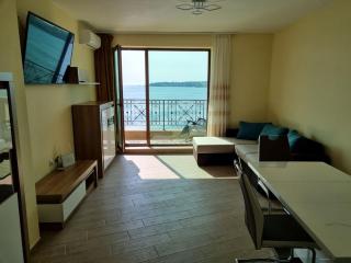 Sea View 2BR Apartment Sozopol - Sosopol - 4