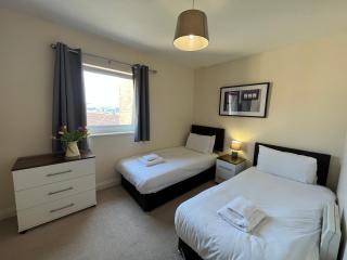 Two Bed Flat White Star Place - Southampton - 8