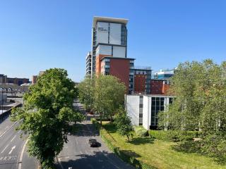 Two Bed Flat White Star Place - Southampton - 3