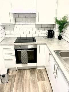 Flat in London- Modern 2 Bedroom Apartment Harrow near Wembley - Harrow - 2
