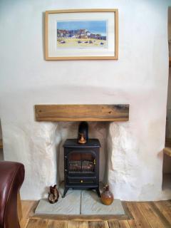 Knocker Cottage is a 3 bedroom made up of 1 double bedroom and 2 small double bedrooms in small village 10 min to beaches - Camborne - 1