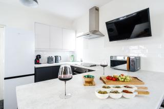 35a Howard Gardens - Cardiff City Centre - 9