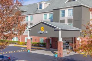 La Quinta by Wyndham Stonington-Mystic Area - Pawcatuck - 0