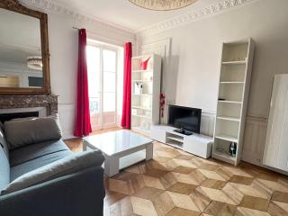 T1 moderne au centre-ville d'Aix-les-Bains - FR-1-555-33 - 8