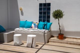 Cozy Hideaway: Serenity, Charm & Athenian Delights - 4