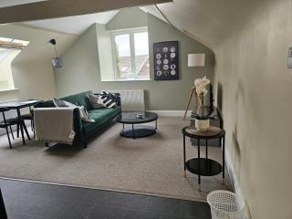 Charming 1-Bed loft in Caerleon - 3