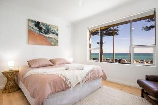 Luxury Beachfront Retreat on Henley Beach Esplanade - Henley Beach South - 8