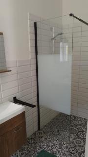 Neu möbliertes 1 - Zimmerapartment mitten in der Natur - Neu Gaarz - 5